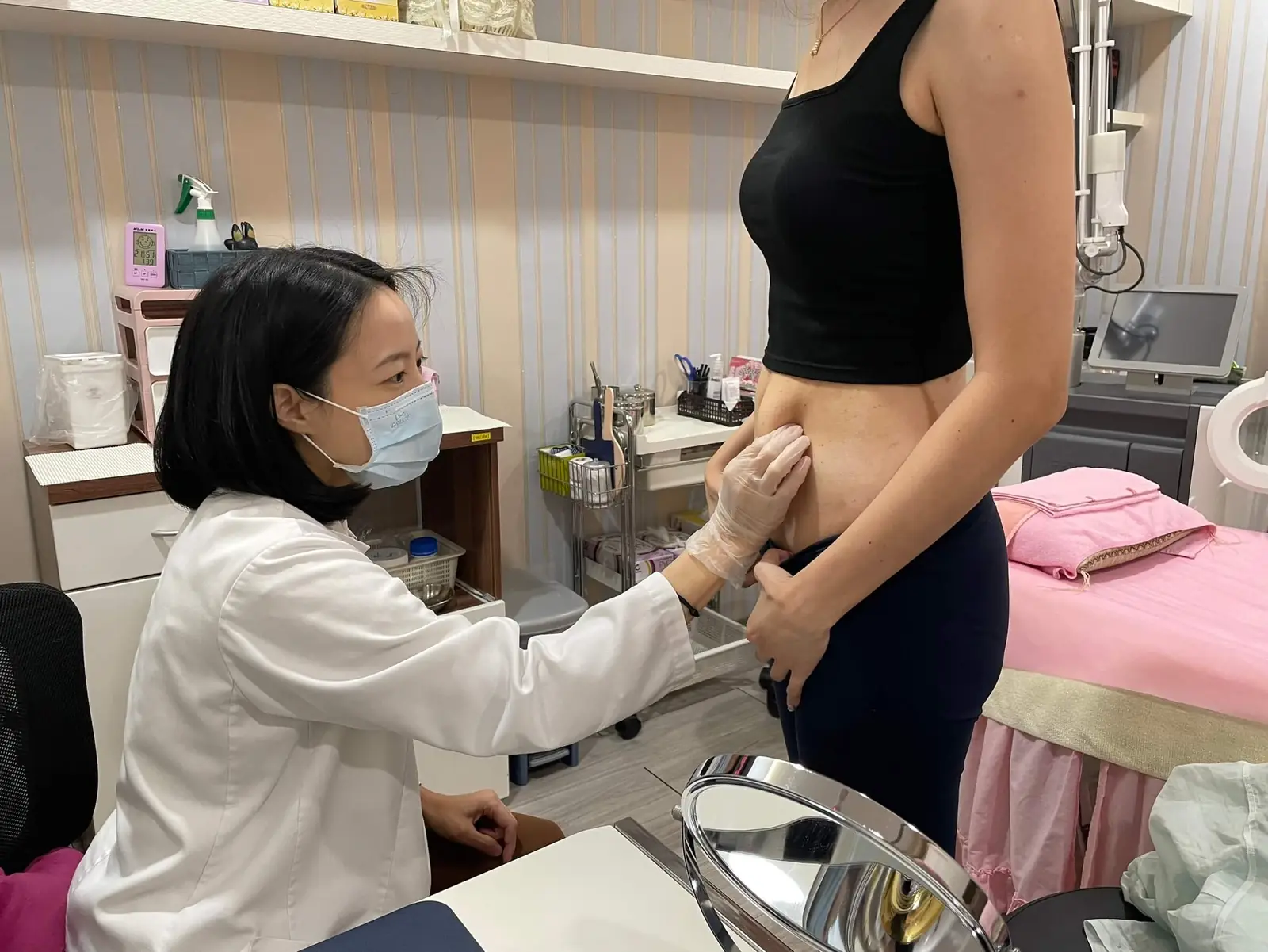 Amy：產後媽咪的救星，恢復產前平坦緊實小腹︱美體黃金電波