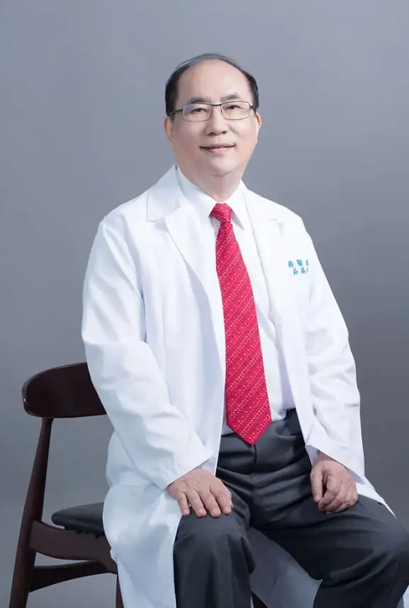 DR.WU吳英俊崇尚健康自然的醫美