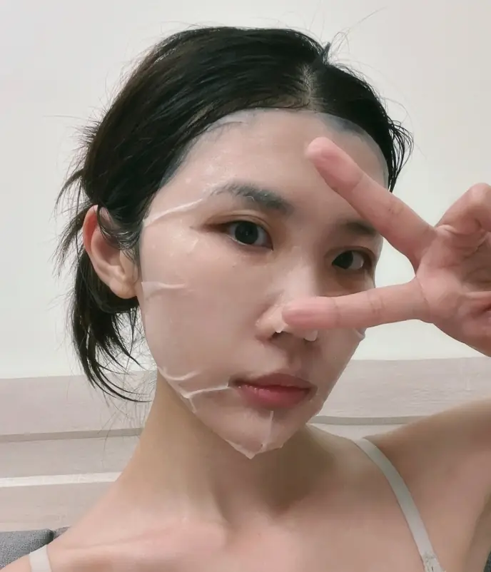 Chloe：突破保養停滯期！打造細緻勻亮好膚質︱得美微針筆